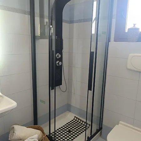 Bohobreeze Vilă *