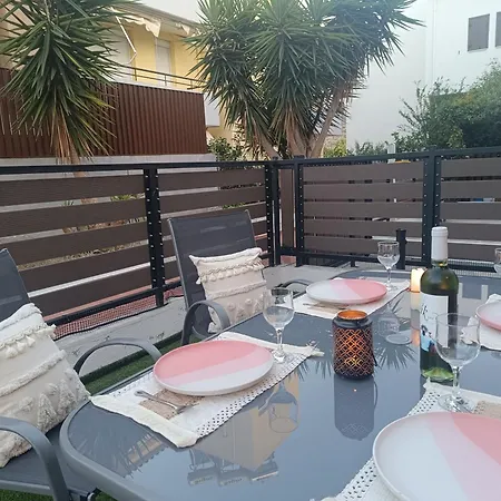 Bohobreeze Vila *